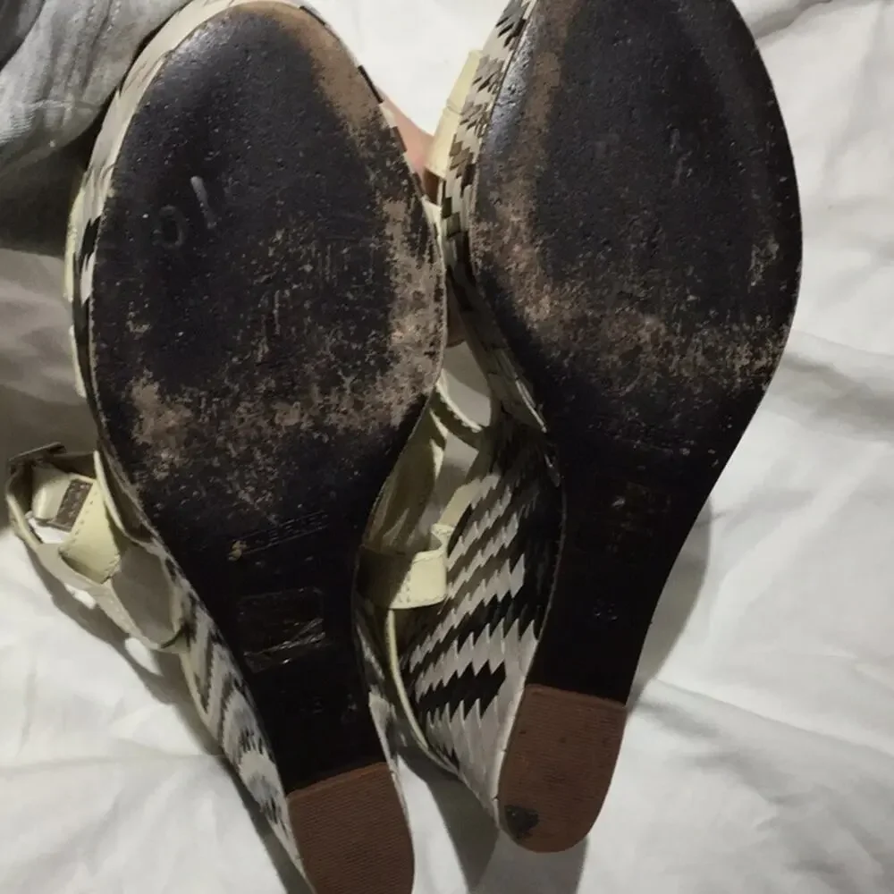Cole Haan 8 leather wedges cream pewter black
